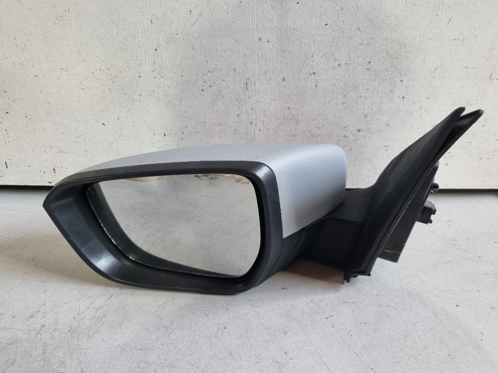 Retrovisor Esquerdo Elétrico  Gm Onix 2020 / 2024 Semi-novo. 1