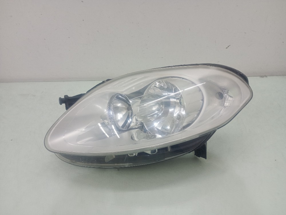 Farol Esquerdo Cromado Fiat Palio Attractive 2013/2018 1