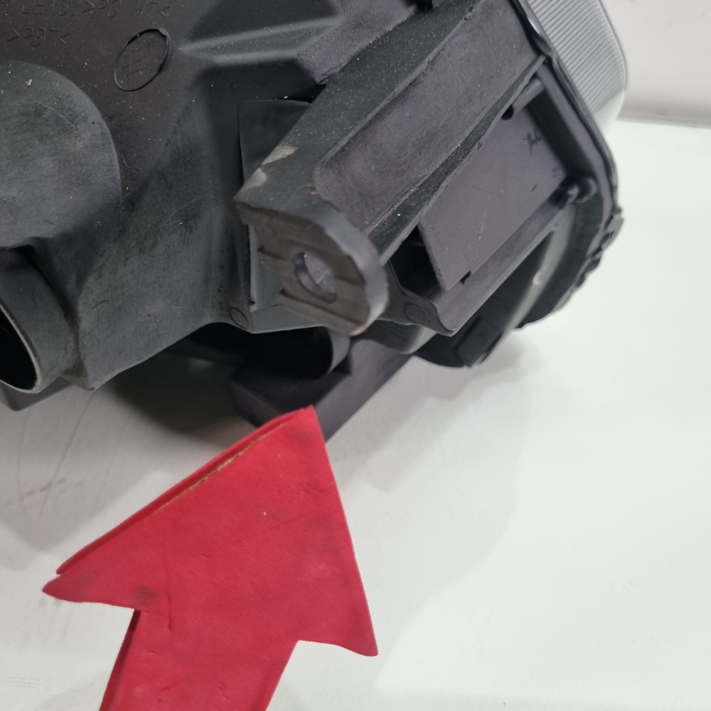 Farol Dianteiro Esquerdo Renault Duster 2016/2020 Esquerdo/motorista 7