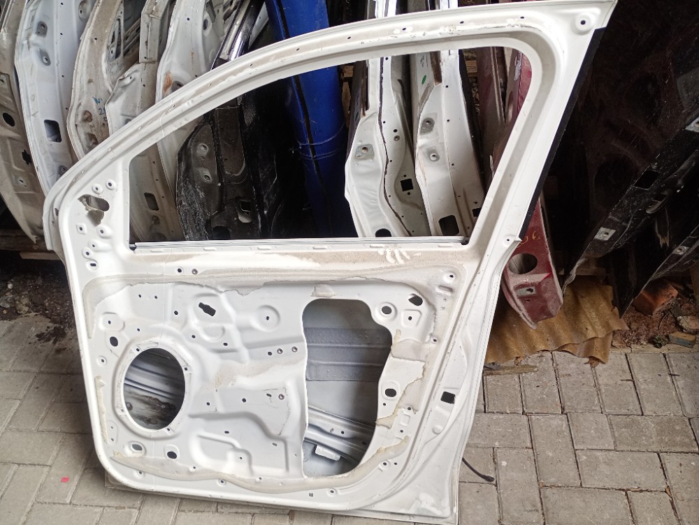 Porta dianteira direita Fiat Pulse 2022/24 4