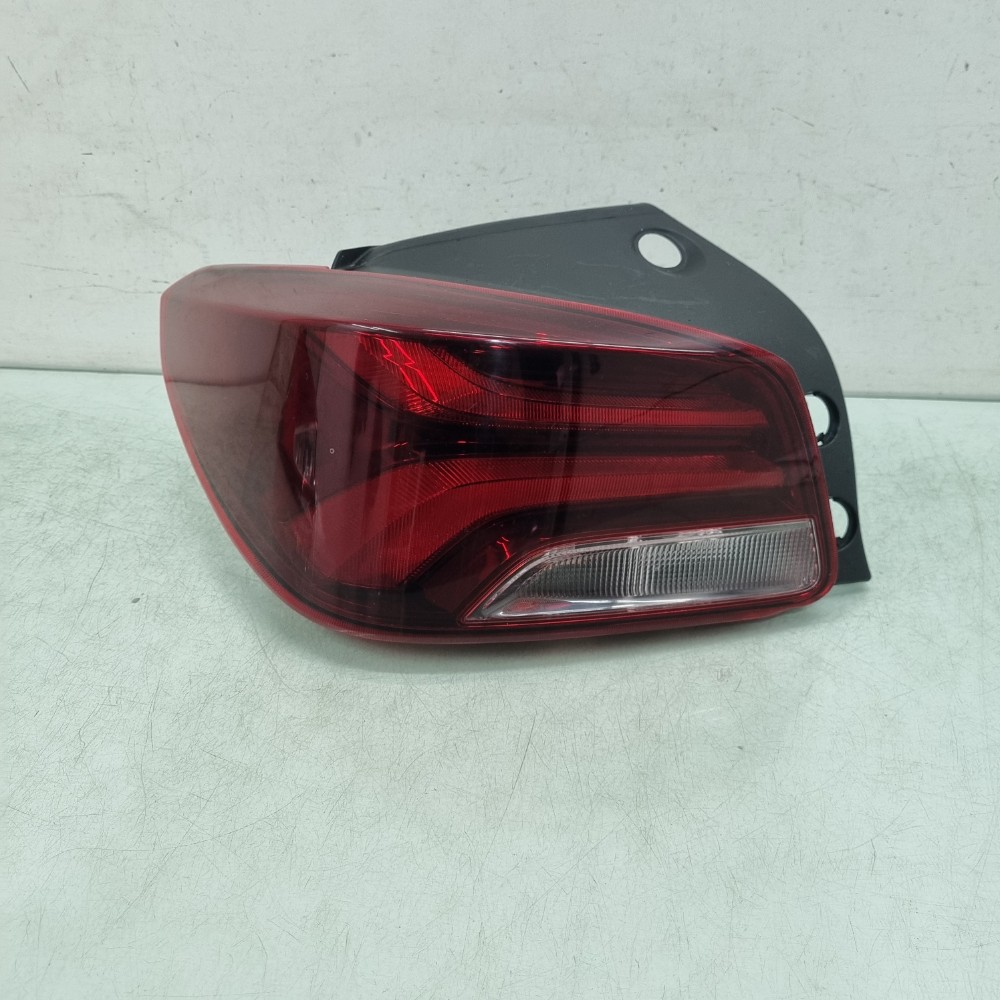 Lanterna Esquerda S/LED Original Chevrolet Onix Hatch 20/24 1