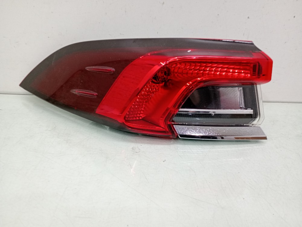 Lanterna Esquerda Para Toyota Corolla 2021/2023 Original 3