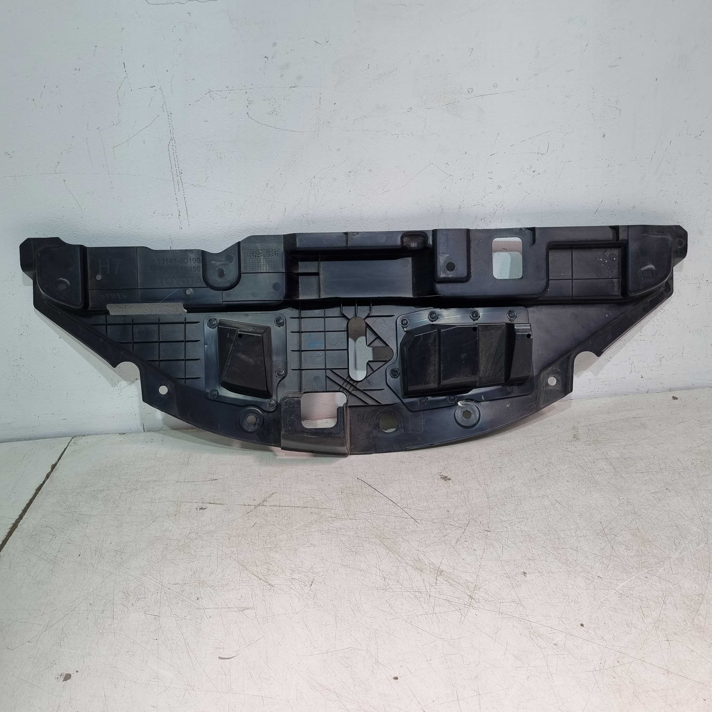 Acabamento Do Painel Frontal Toyota Yaris Modelos 2018/2023 2
