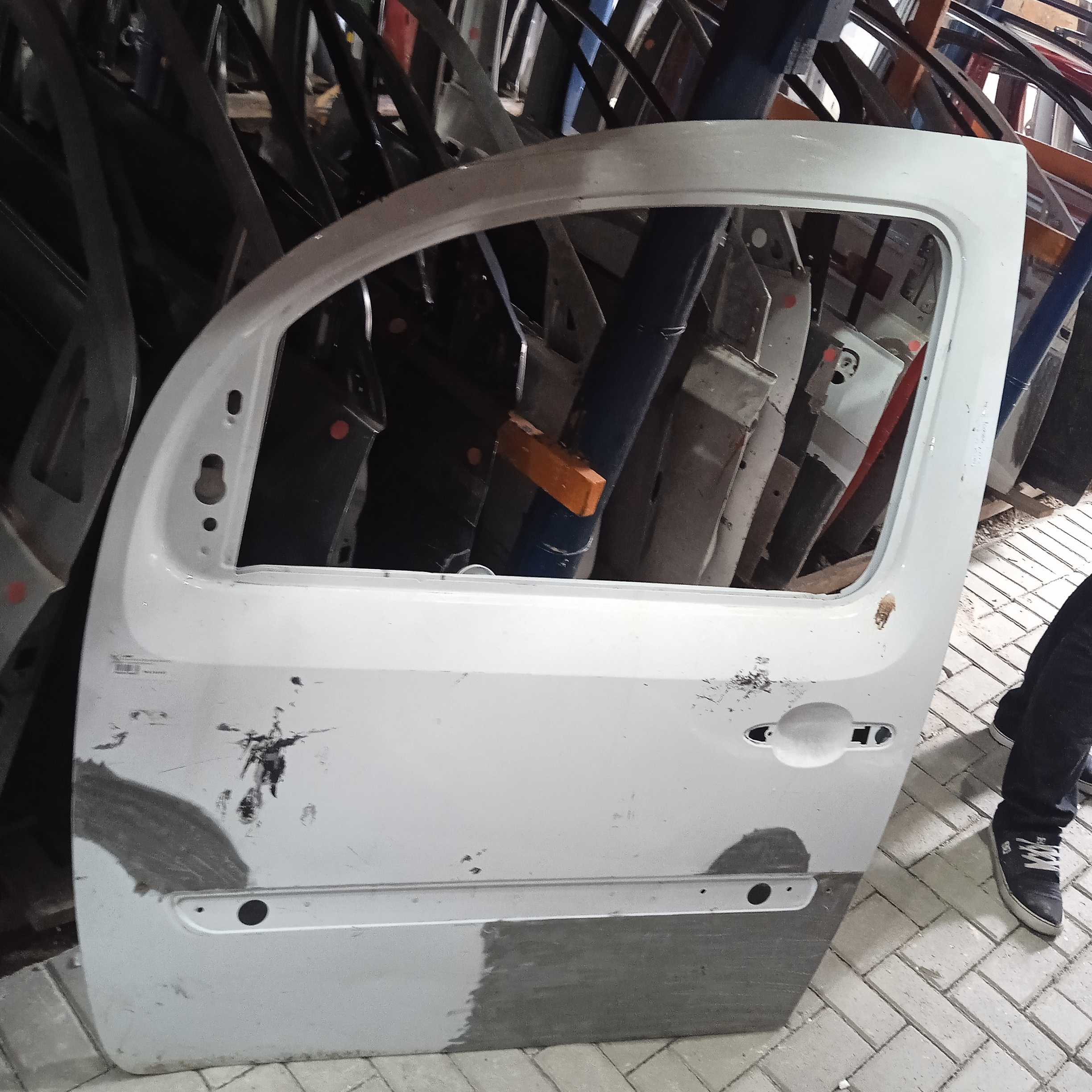 Porta  dianteira esquerda 2021/2024 2