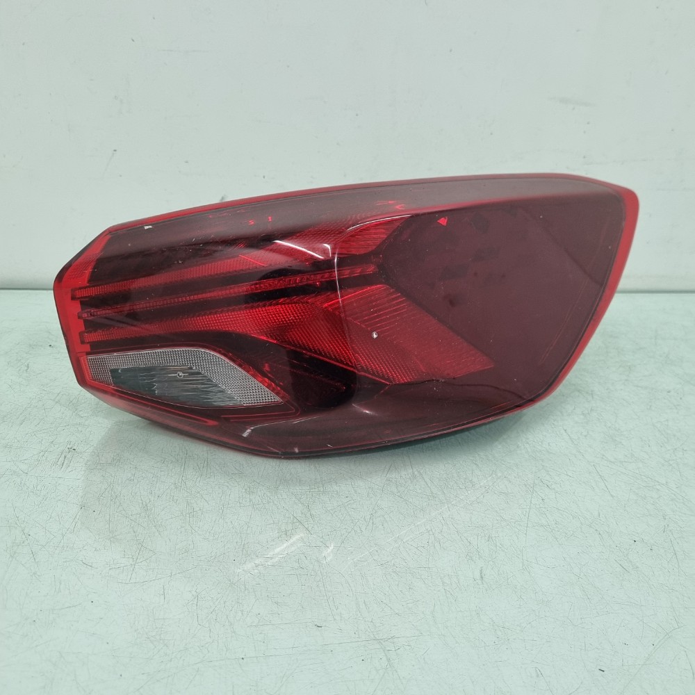 Lanterna Sem Led Do Lado Direito Chevrolet Onix 2020/2024 Direito/passageiro 1