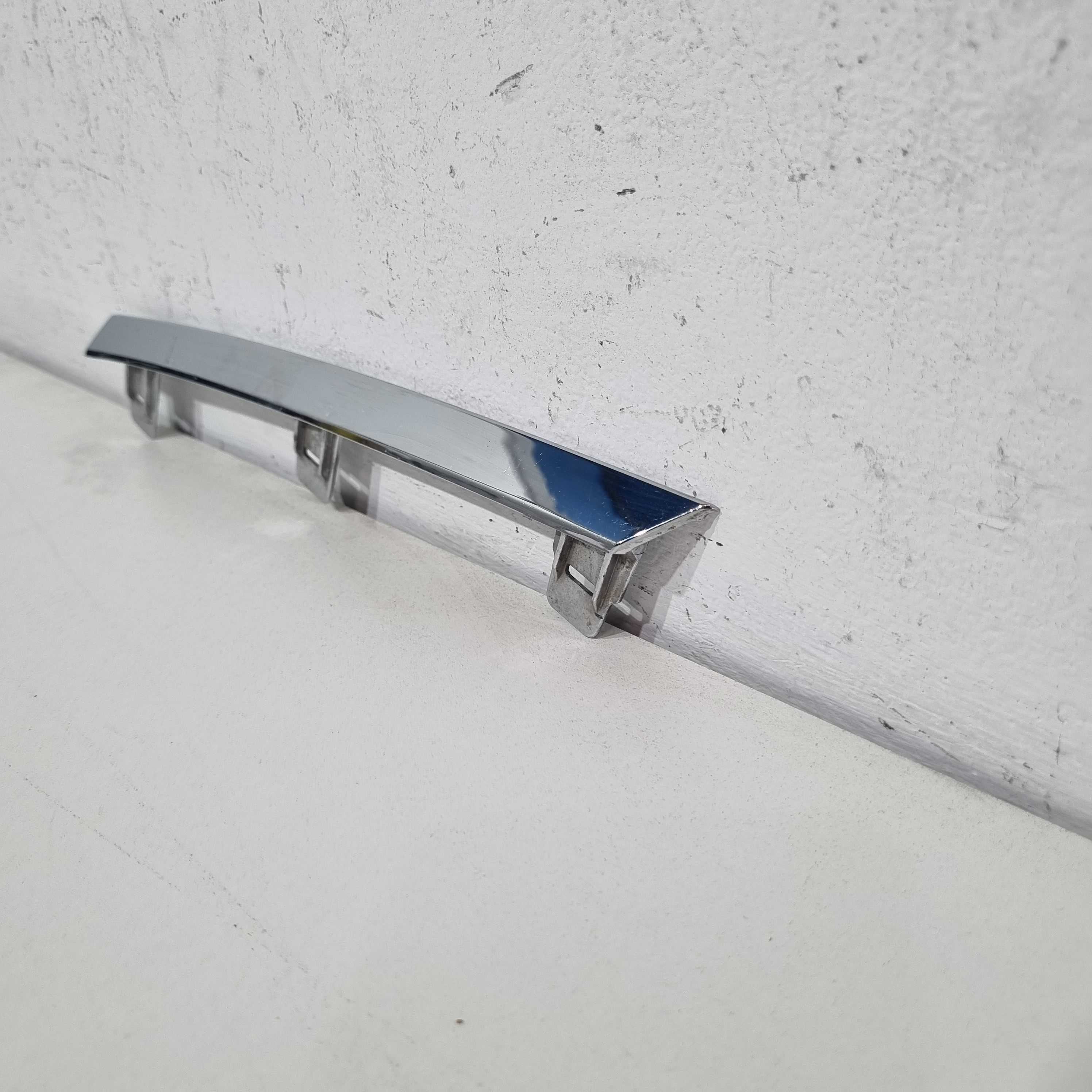 Moldura Cromada Esquerda Da Grade Frontal Corolla 2015/2017 Cromado 3