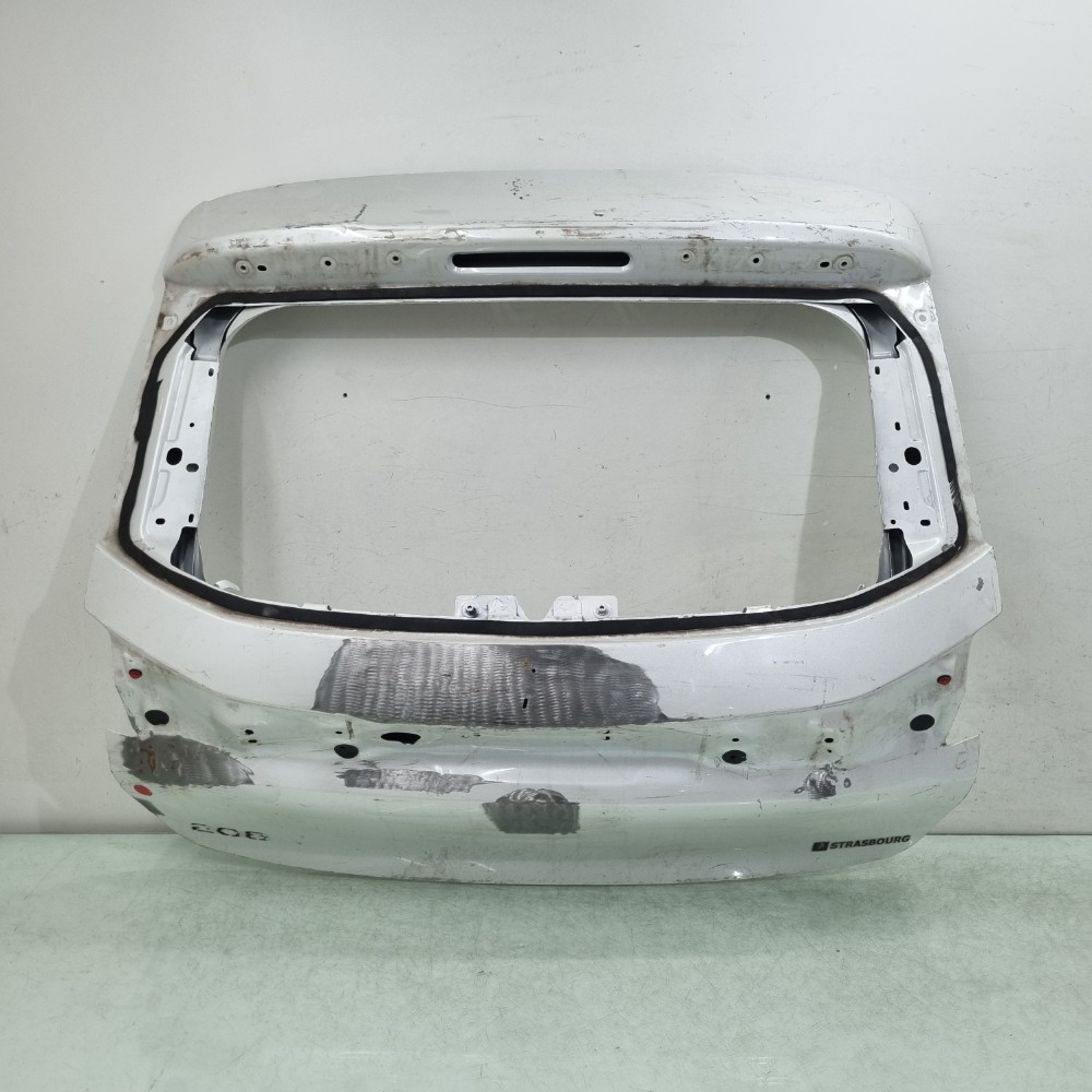 Tampa Traseira Peugeot 208 2020/2024 Recon 1
