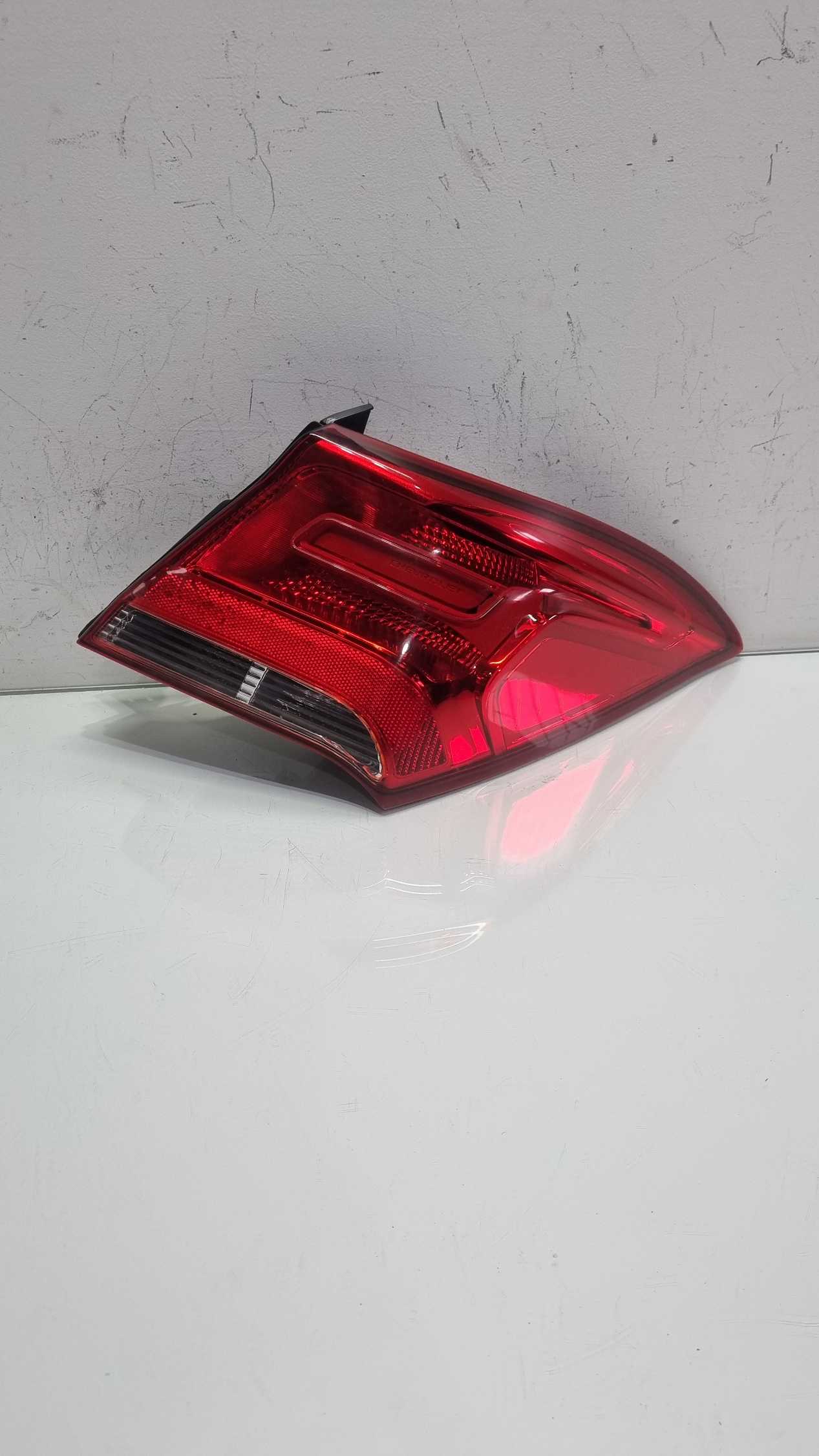 Lanterna lado direito Chevrolet Prisma modelo 2017/2019 PRE 1