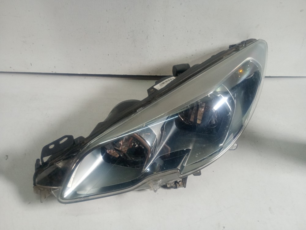 Farol Esquerdo Mascara Negra Do Peugeot 308 2016/2019 Esquerdo/motorista 2