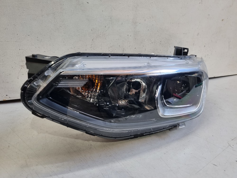 Farol Esquerdo Chevrolet Tracker 2020/2024 Recuperado Origi. Esquerdo/motorista 3