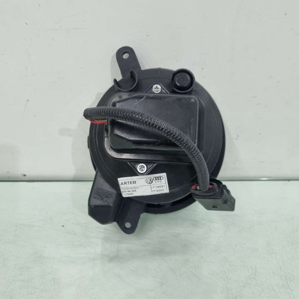 Farol De Milha Esquerdo Volkswagen Saveiro Cross 2008/2012 5