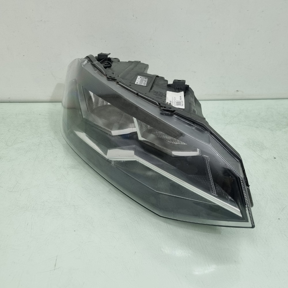 Farol Lado Direito Friso Preto Volkswagen 2017/22 Recuperado Direito/passageiro 3
