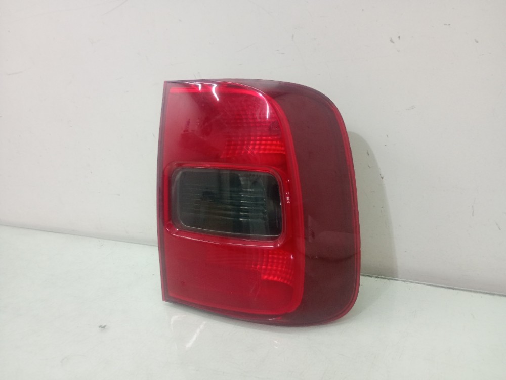 Lanterna Direita Fumê Volkswagen Saveiro G5 2010/2016 Rec 2