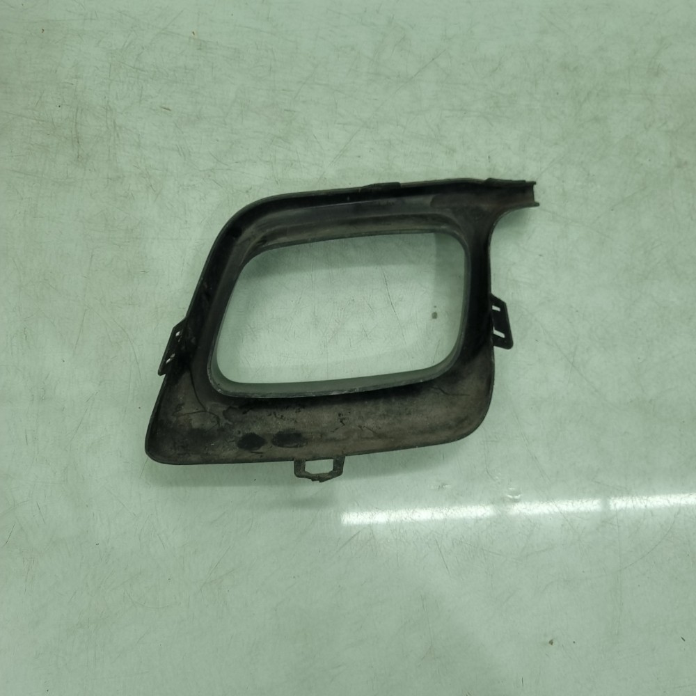 Moldura Esquerda Grade Inferior Jeep Compass 2016/2020 4