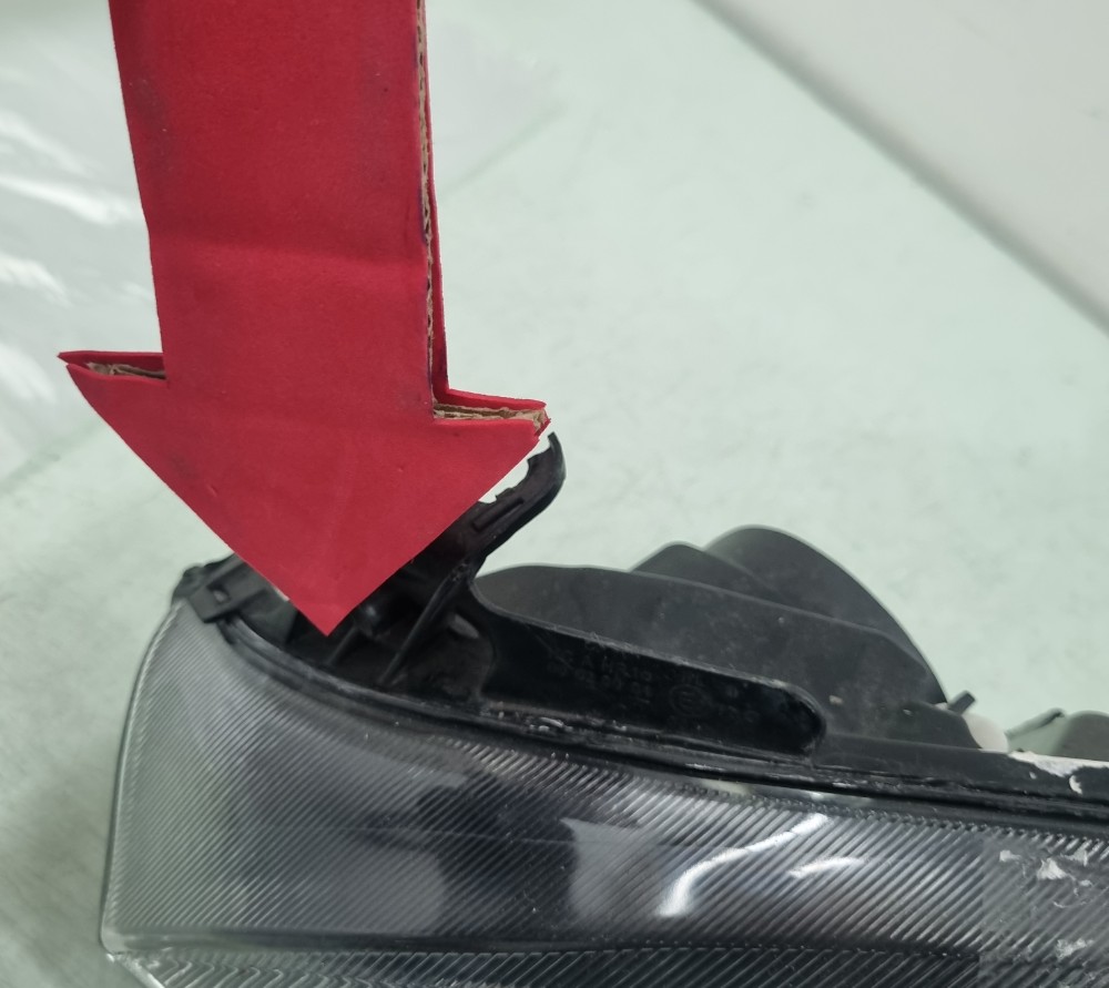 Farol Esquerdo Pisca Liso Chevrolet Corsa 2003/2012 Usado