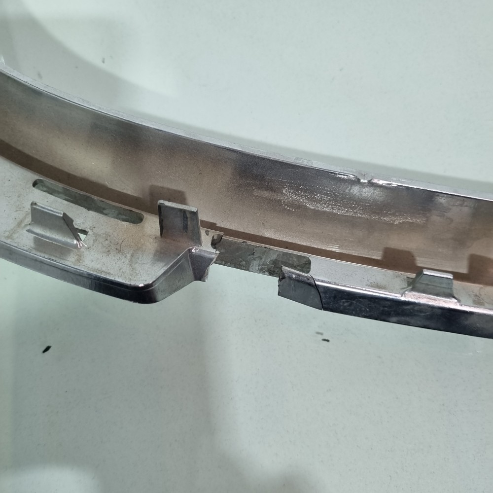 Friso Grade Frontal Chrysler Town Country  Modelos 2008/2017 Cromado 7