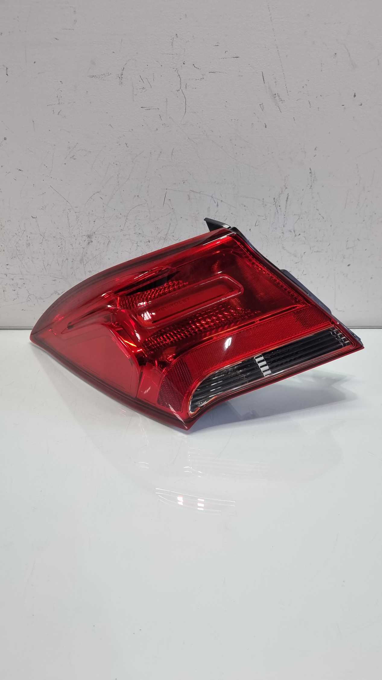 Lanterna lado esquerdo Chevrolet Prisma modelo 2017/2019