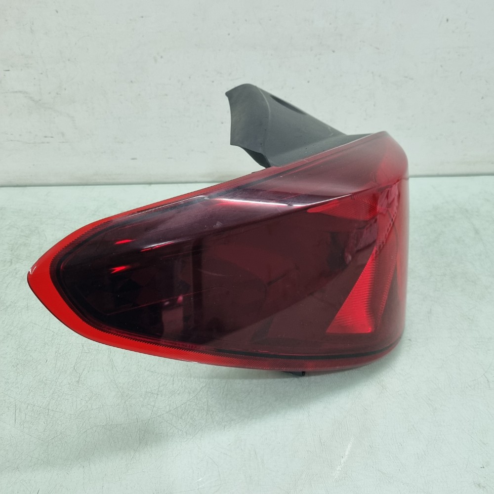 Lanterna Esquerda S/LED Original Chevrolet Onix Hatch 20/24 2