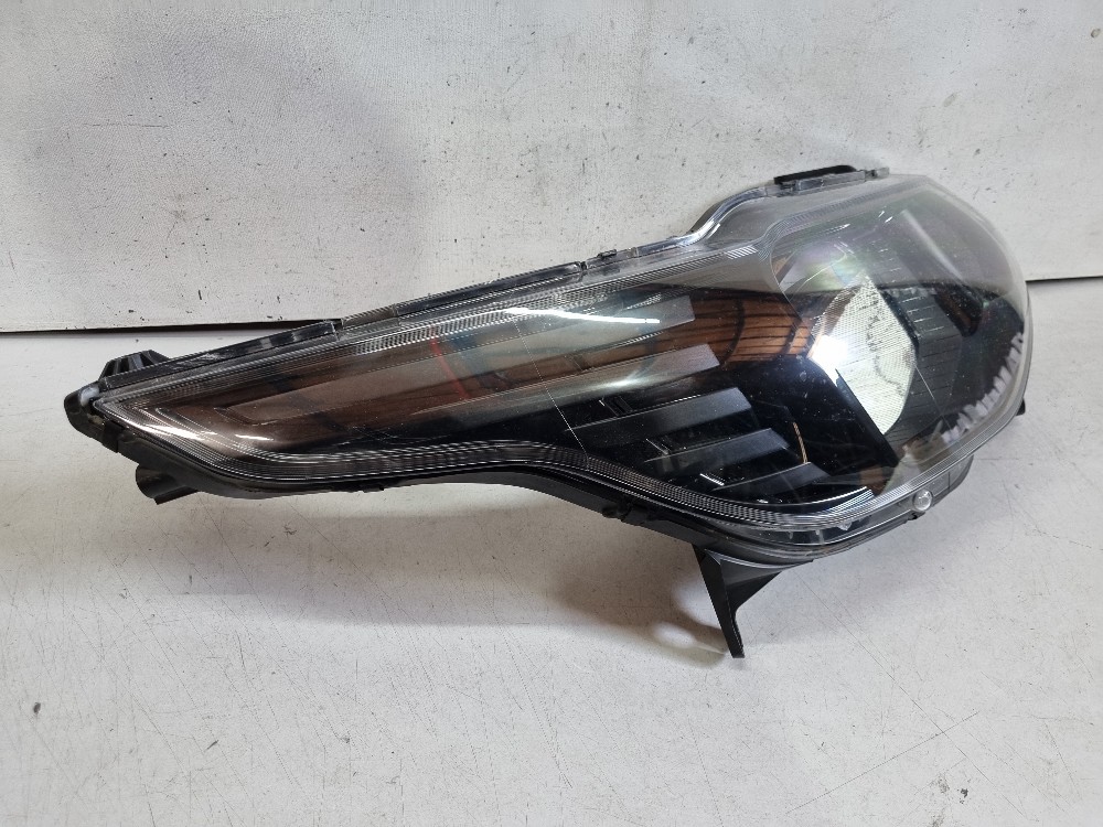 Farol Direito Fiat Mobi 2016/2022 Recondicionado E Original. 2