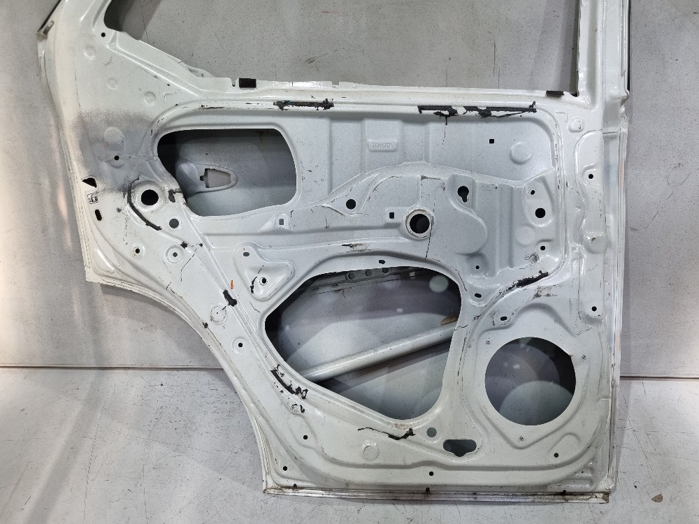 Porta Traseira Esquerda Toyota Hilux Sw4 2016 17 18 19 2020 Traseira Esquerdo 3