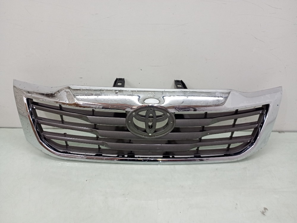 Grade Superior Hilux 2013/2016 Original Recuperada Original. 3