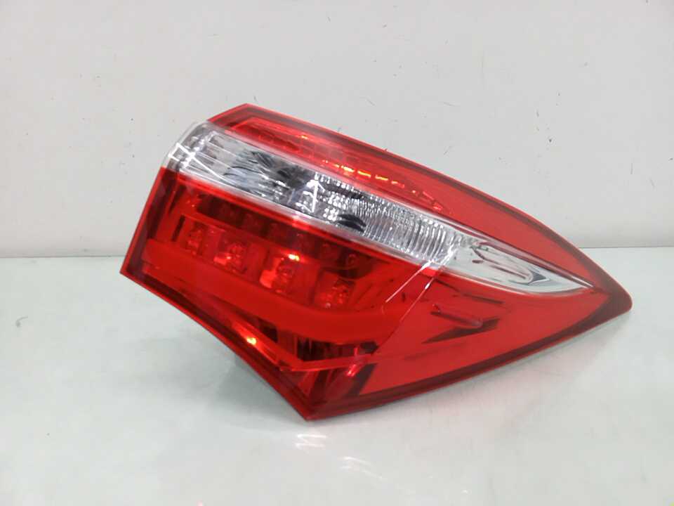 Lanterna Led Direita Corolla 2015 Á 2017 Recuperada E Origin 3