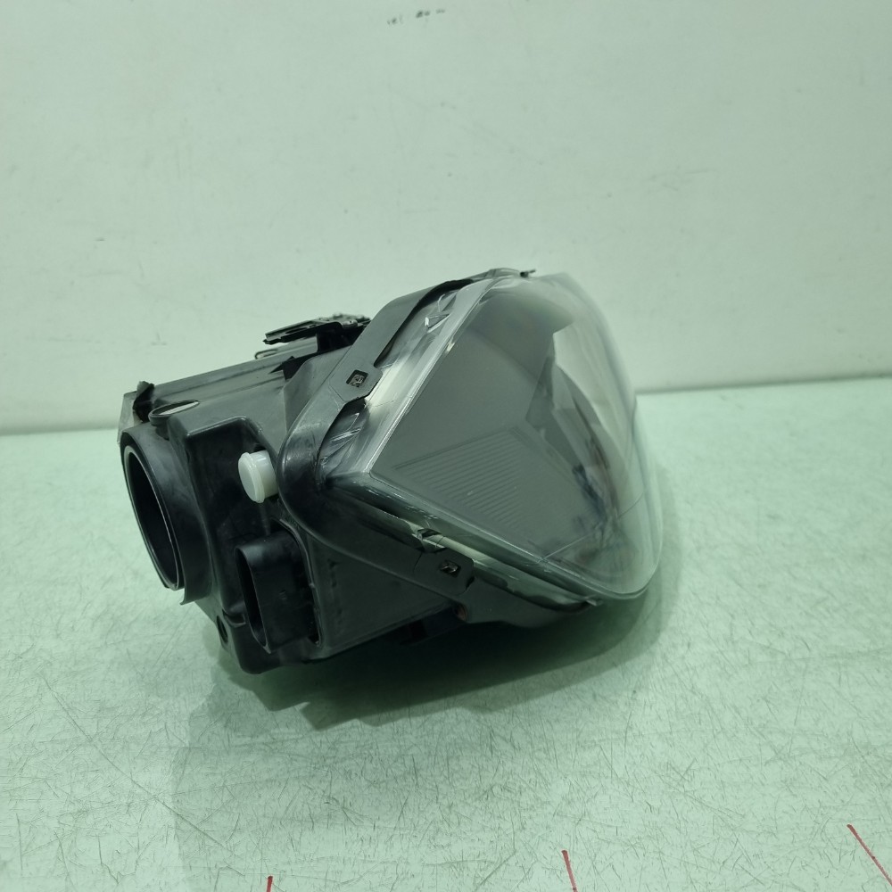 Farol Do Lado Direito Volkswagen Polo Modelos 2017/2021 Direito/passageiro 2
