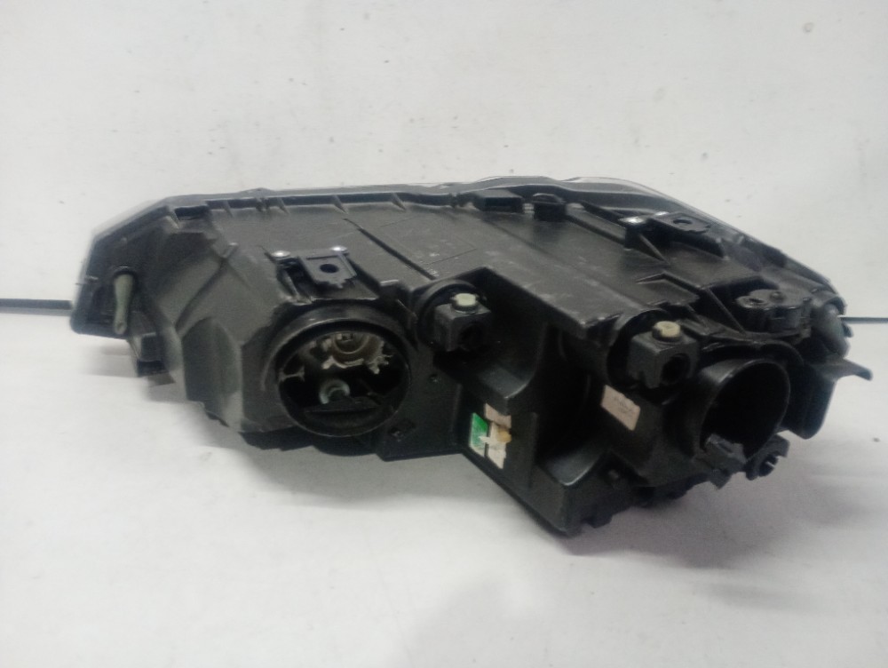 Farol Direito Volkswagen Polo Friso Cromado 2017/2021 Usado. Direito/passageiro 4
