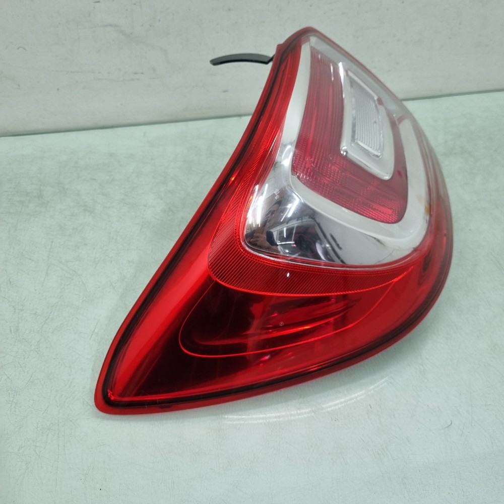 Lanterna Esquerda Renault Logan 2016/2022 Recuperada 2