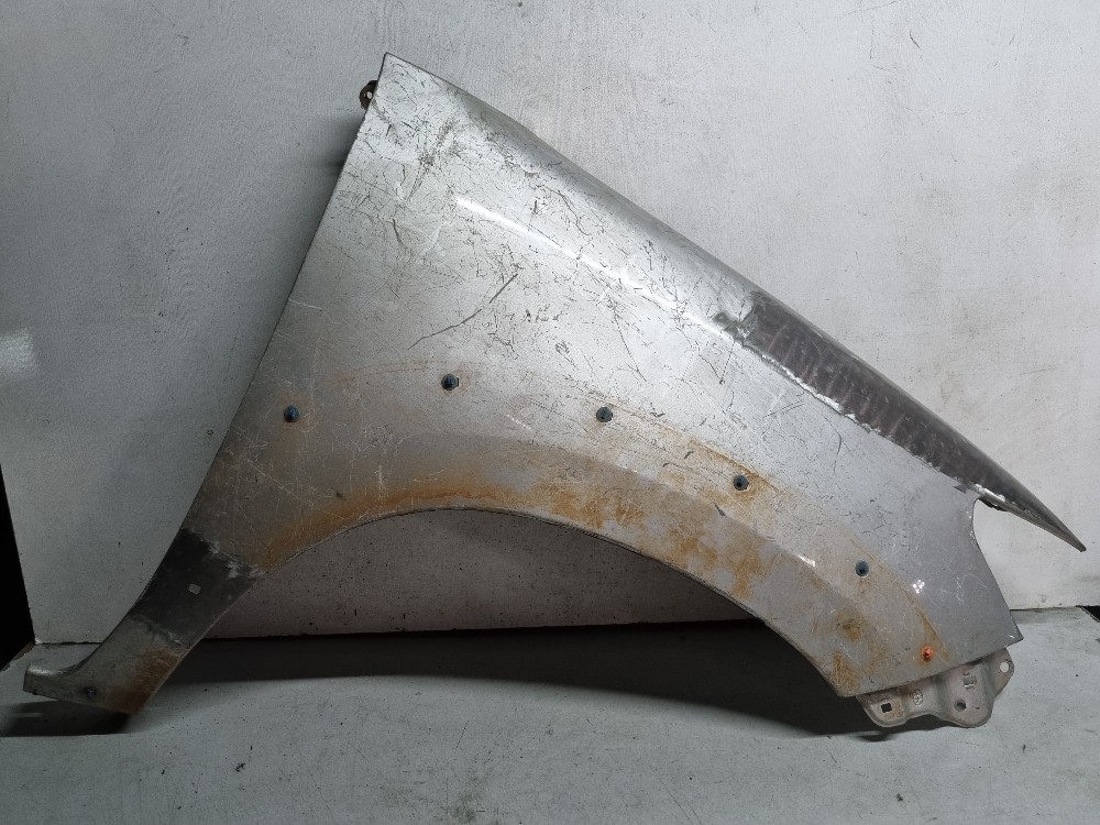 Paralama Direito Toyota Hilux 2013/2016