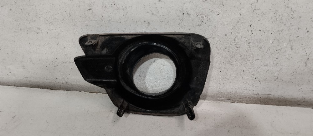 Moldura Farol Kwid Direito 2017/2019 Com Furo Recondicionado 4