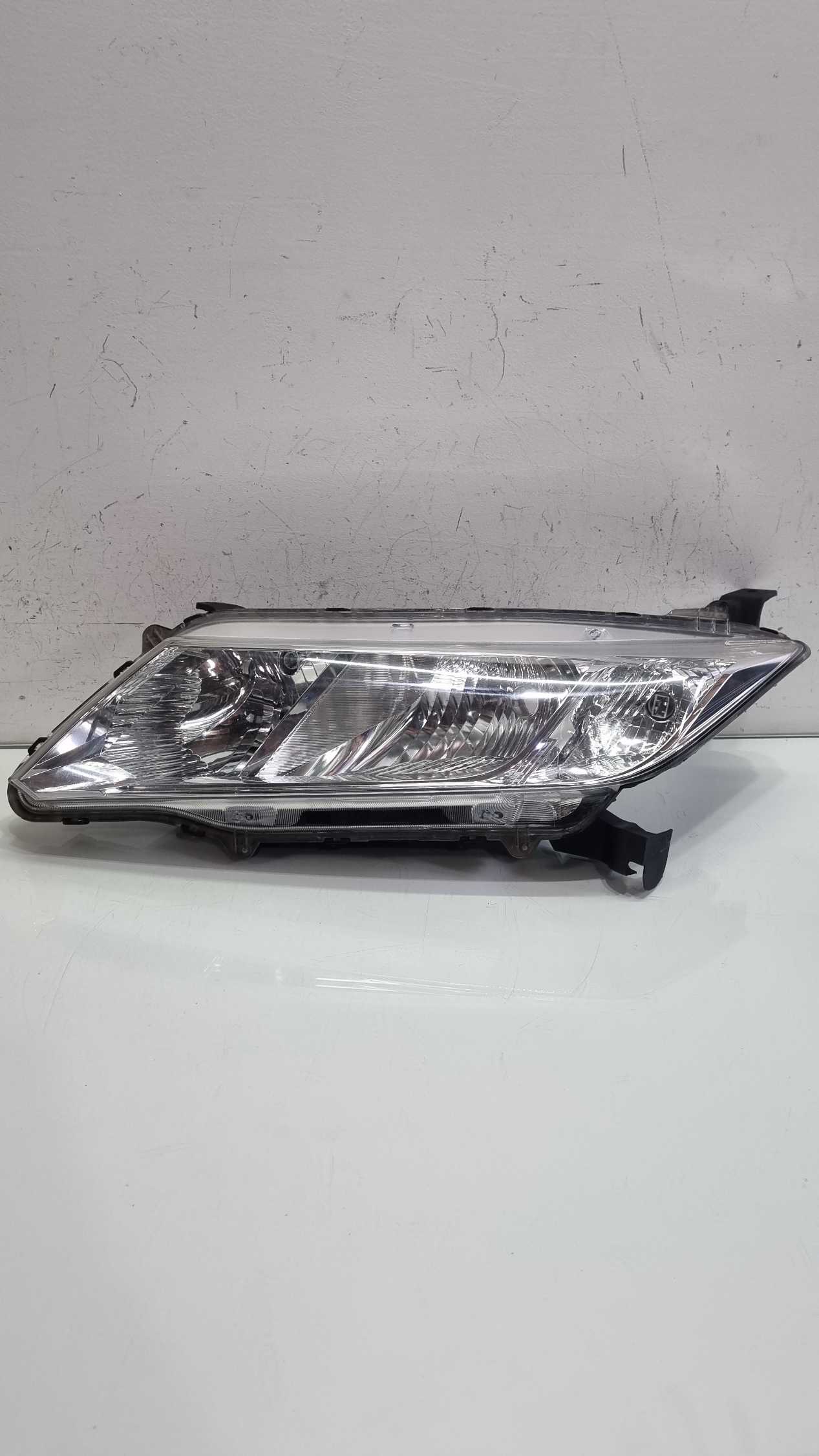 Farol lado esquerdo Honda City modelo 2015/2018 2