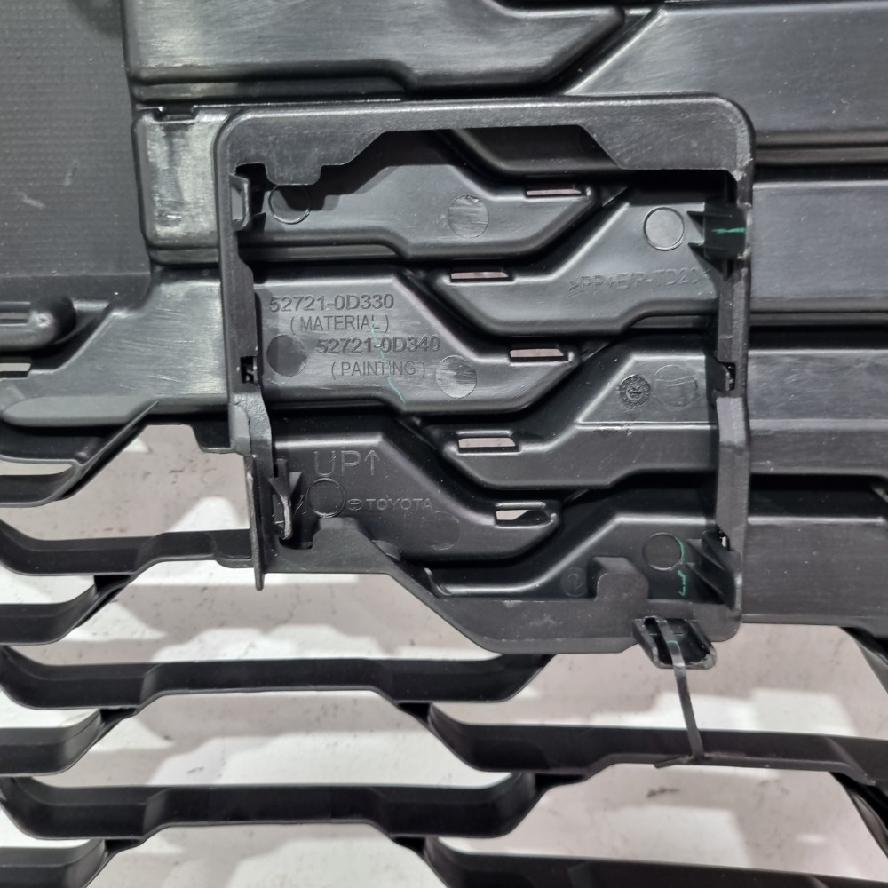 Grade Inferior Do Parachoque Diant Toyota Yaris 2017/2021 Preto 7