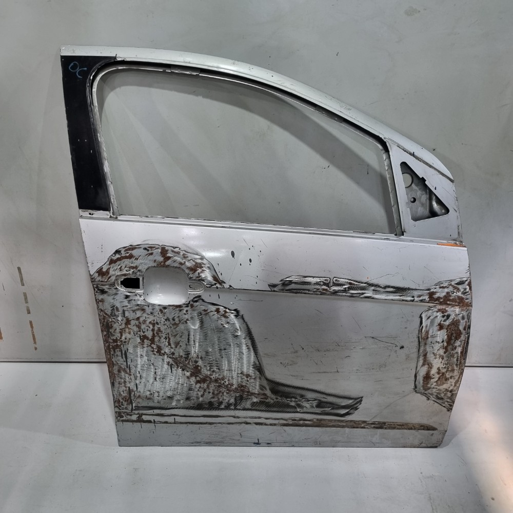 Porta Dianteira Direita Fiat Grand Siena 2013/19 Recuperada. Dianteira