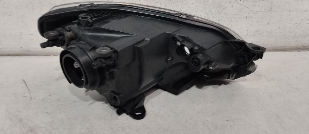 Farol Dianteiro Esquerdo Volkswagen Up! 2013/2016 Esquerdo/motorista 3