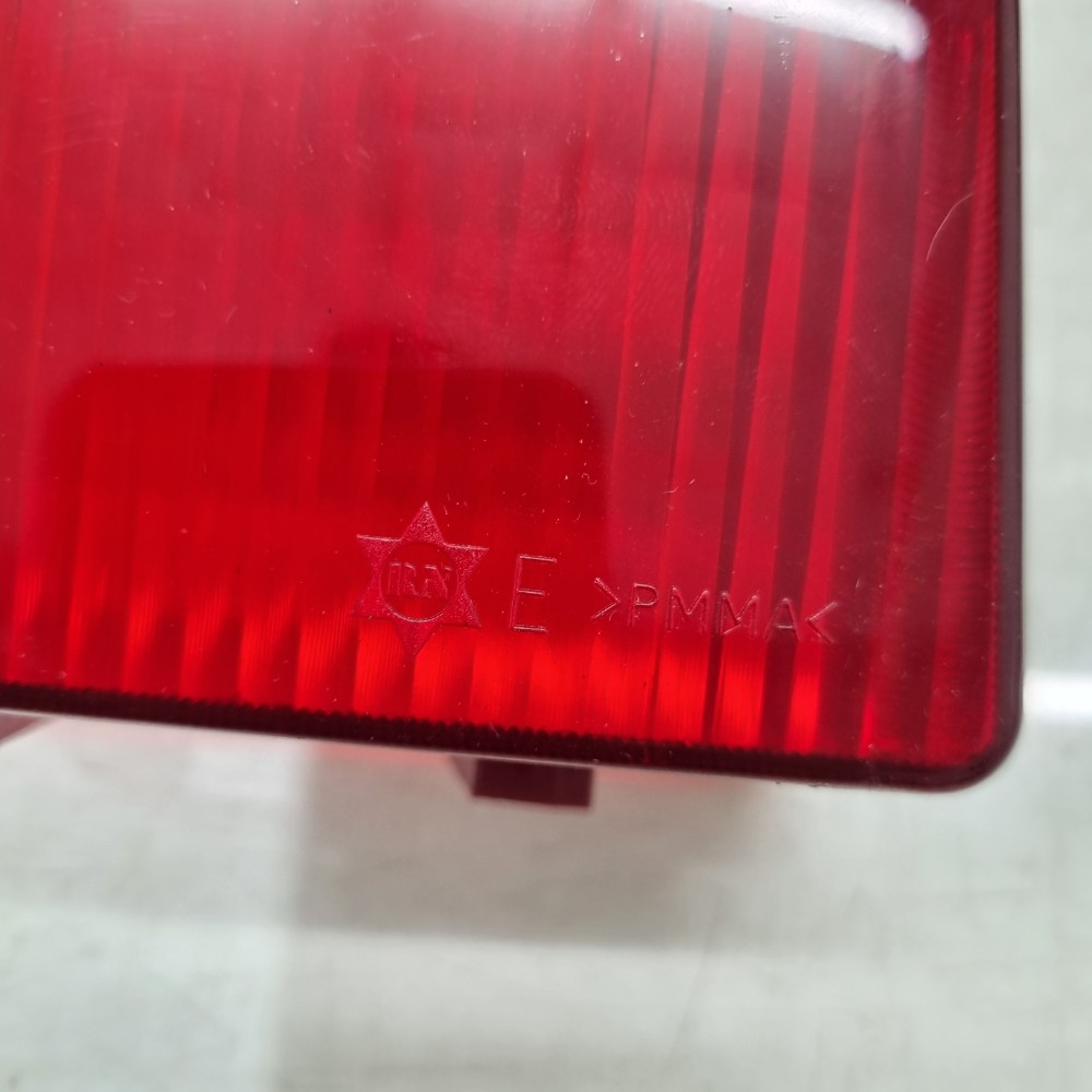 Lente Da Lanterna Traseira Esquerda  Fiat Fiorino 2004/2010 4
