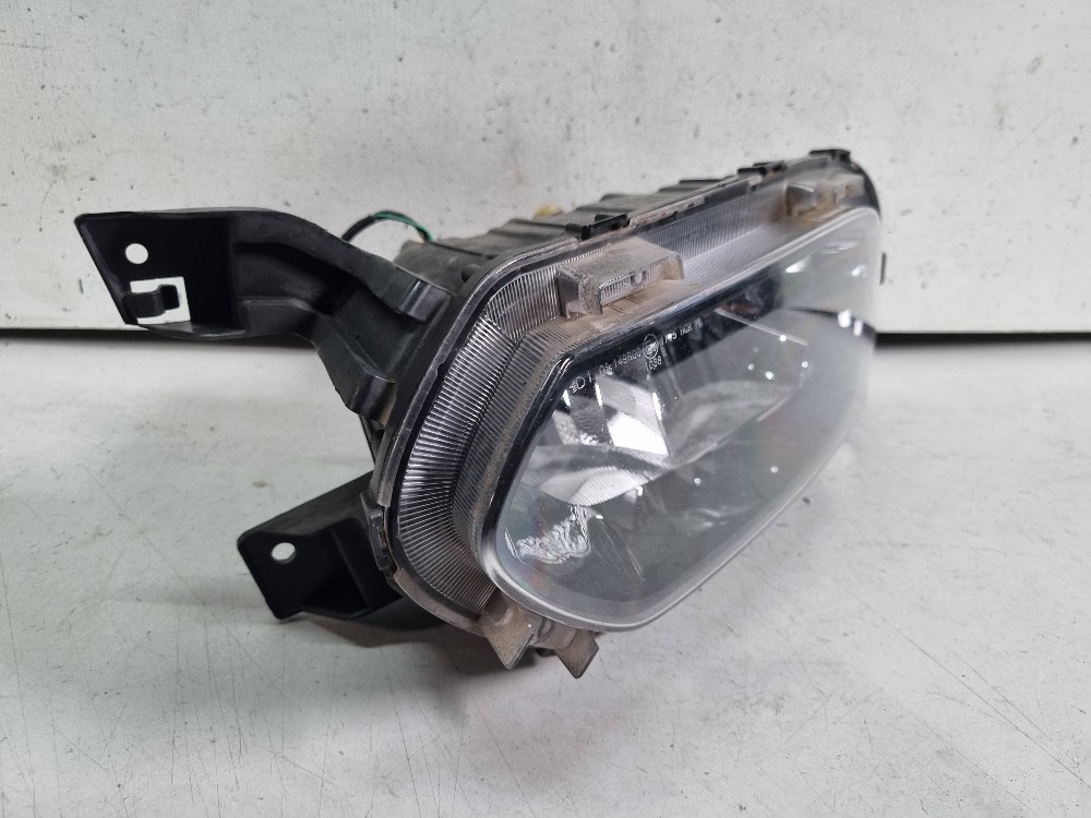 Farol Esquerdo Inferior Renault Kwid 2022 / 2025 Recuperado. 5