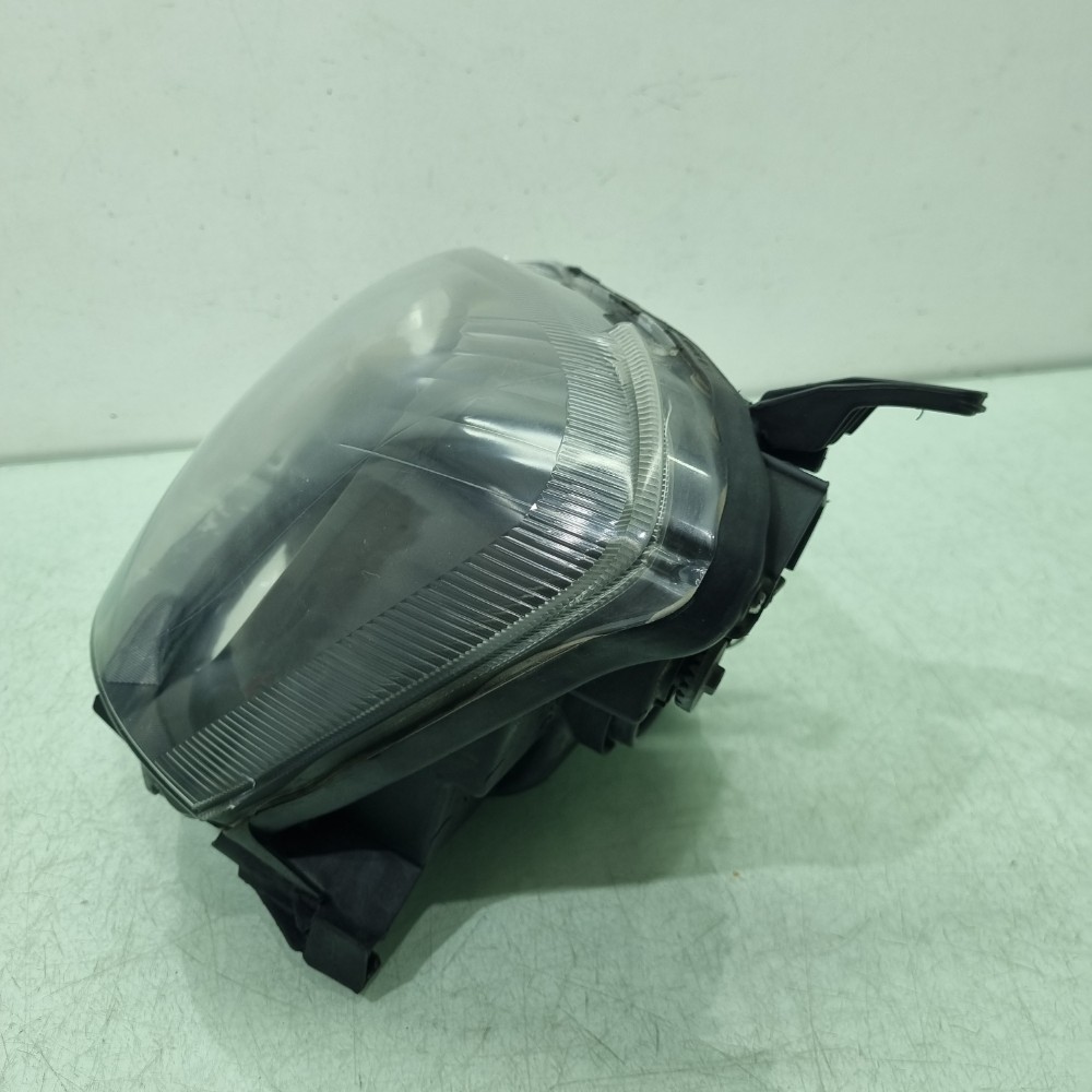 Farol Do Lado Esquerdo Máscara Negra Toyota Etios 2016/2020 Esquerdo/motorista 3