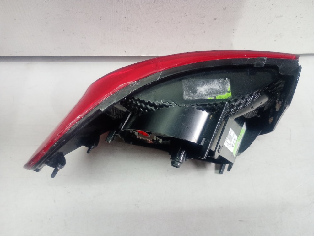Lanterna Do Lado Direito Volkswagen Gol G4 Modelos 2013/2016 Direito/passageiro 6