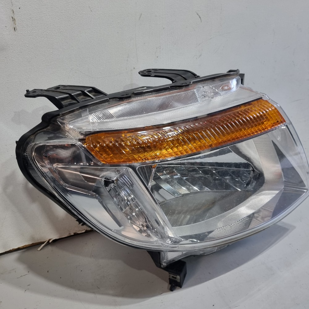 Farol Cromado Do Lado Direito Ford Ranger Modelos 2013/2015 Direito/passageiro 3