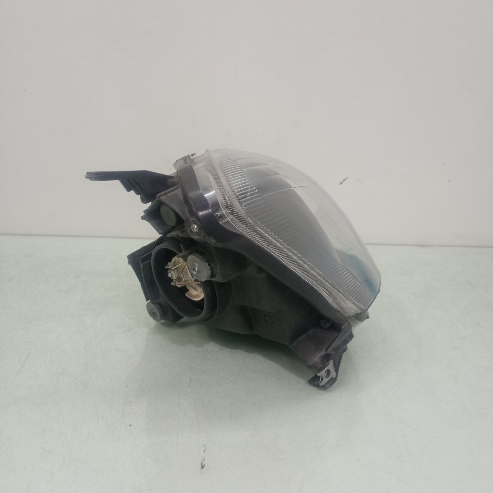 Farol Direito Mascara Negra Do Toyota Etios 2016/2019 Recon Direito/passageiro 3