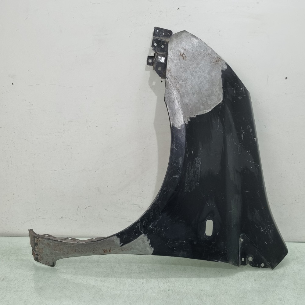 Para-lama Esquerdo Nissan Livina 2009 / 2014 Recuperado Ori. 1