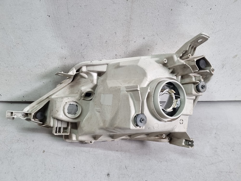 Farol Direito Toyota Etios 2013 / 2015 Recuperado Semi-novo. 7