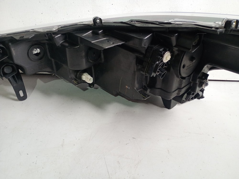 Farol Direito Corolla Cross 2020/2022 Original Recondicionad 3