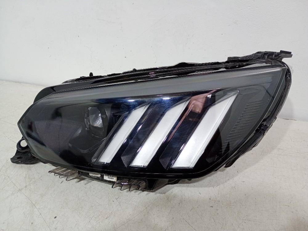 Farol Esquerdo Full Led Peugeot 208 2020/2024 2