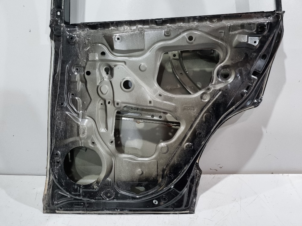 Porta Traseira Direita Toyota Corolla Cross 2022/2025 Traseira Direito 9