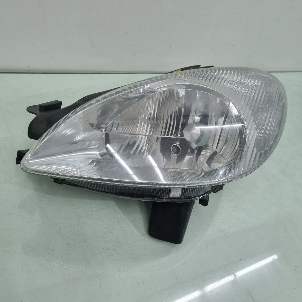 Farol Lado Esquerdo Citroën Picasso 2000/2005 Esquerdo/motorista 1