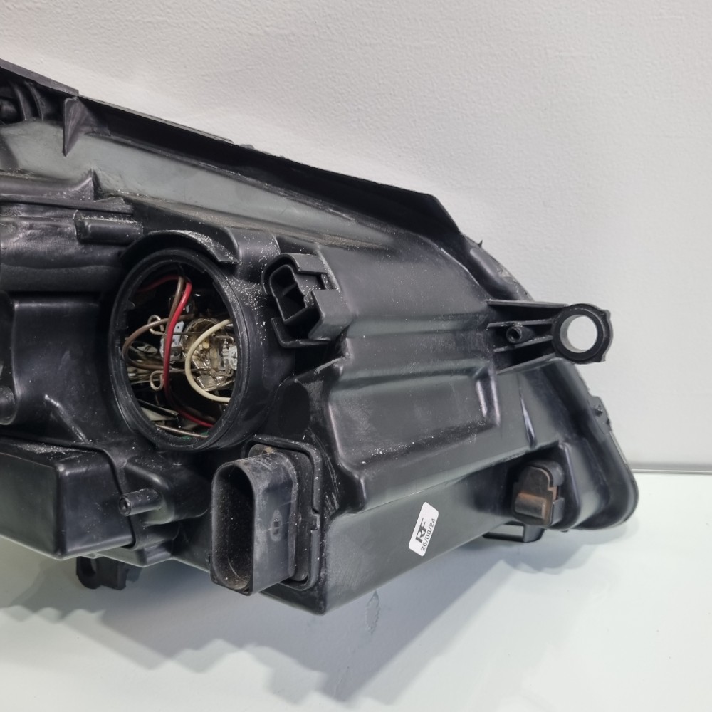 Farol Do Lado Esquerdo Volkswagen Polo Modelos 2010/2014 Esquerdo/motorista 5