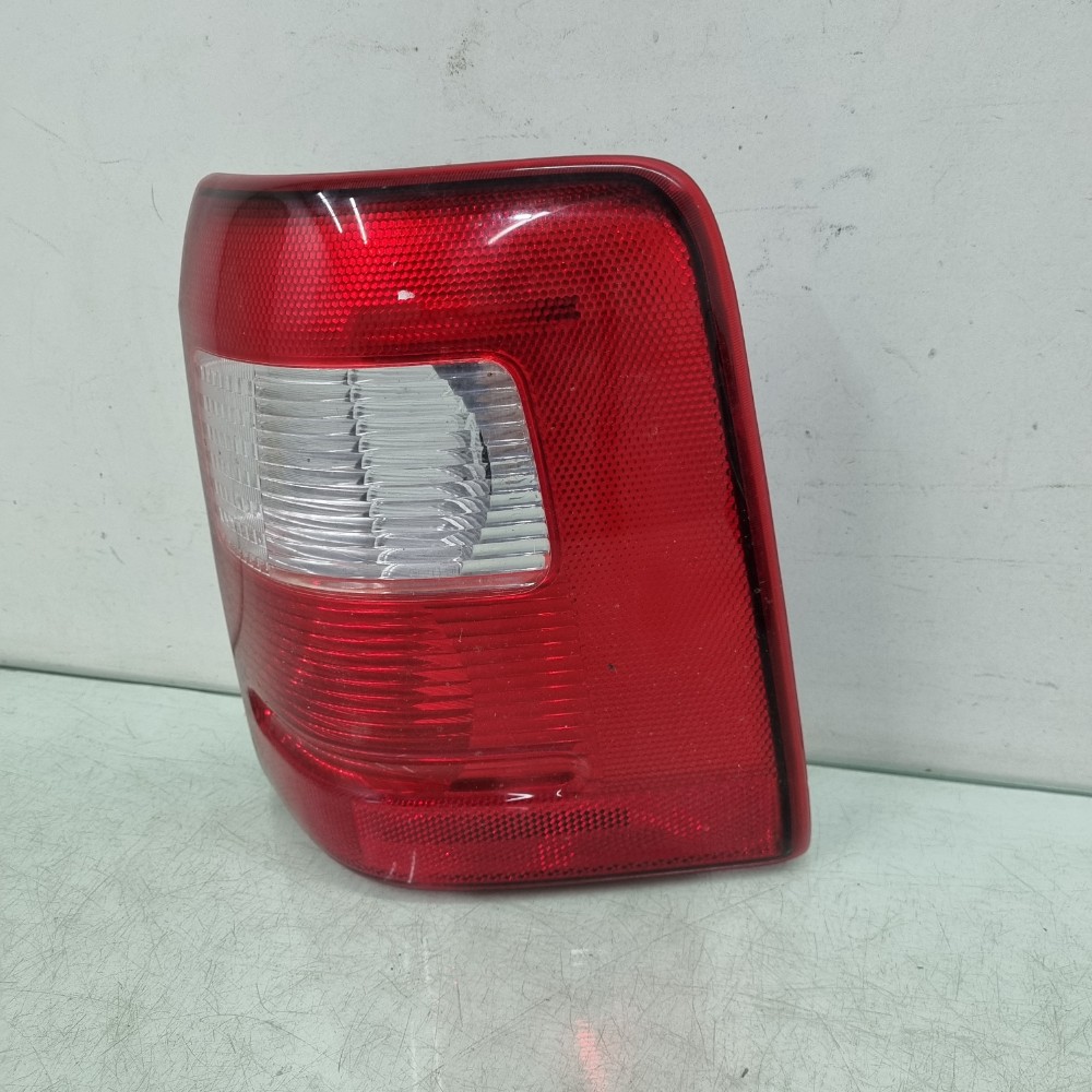 Lanterna Lado Esquerdo  Ford Ecosport 2004/2007 Recuperado. Esquerdo/motorista 3