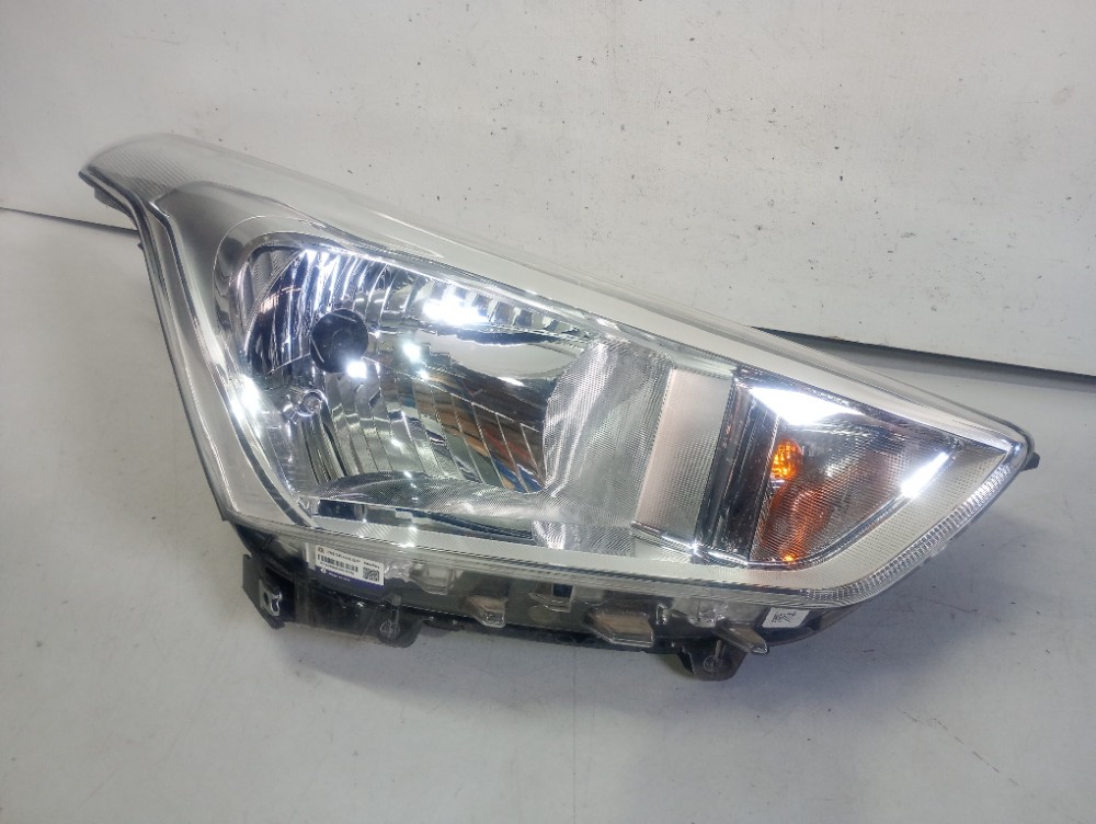 Farol Direito Hyundai Creta 2016/2020 Usado Recondicionada Direito/passageiro 2